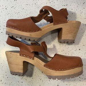 MIA Swedish clogs